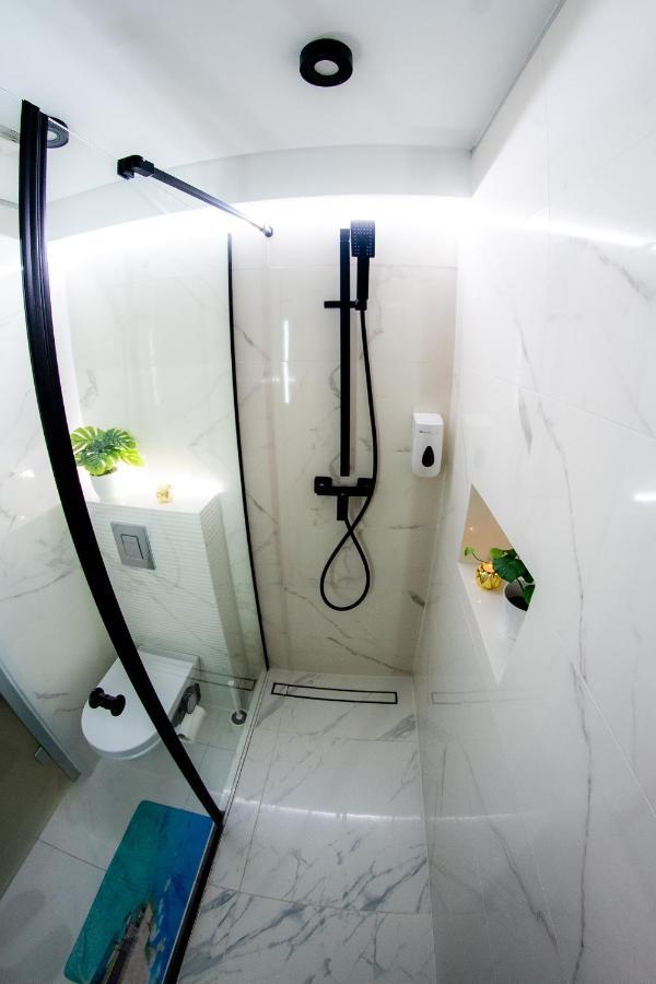 Jacuzzi Apartment Zen 克拉科夫 外观 照片